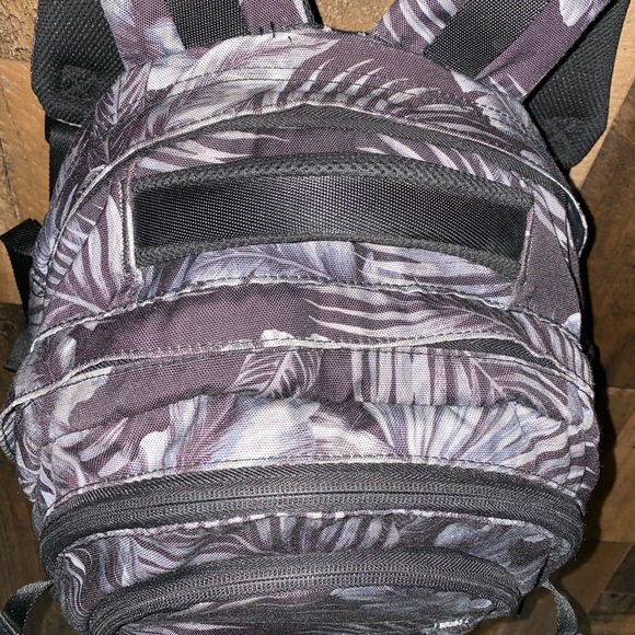 PINK Backpack - Picture 2 of 8